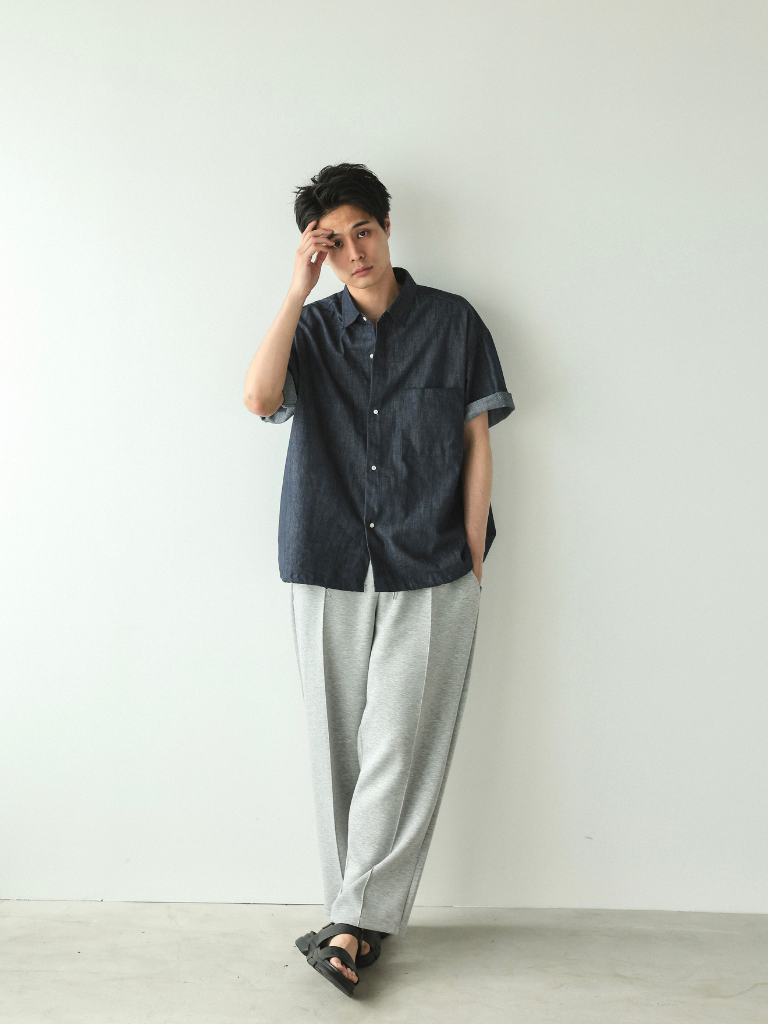 LIGHT DENIM SHIRT