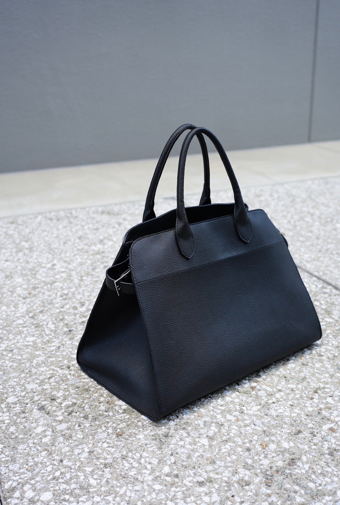 Leather tote bag【L】｜大人メンズの本革大容量ユニセックストート