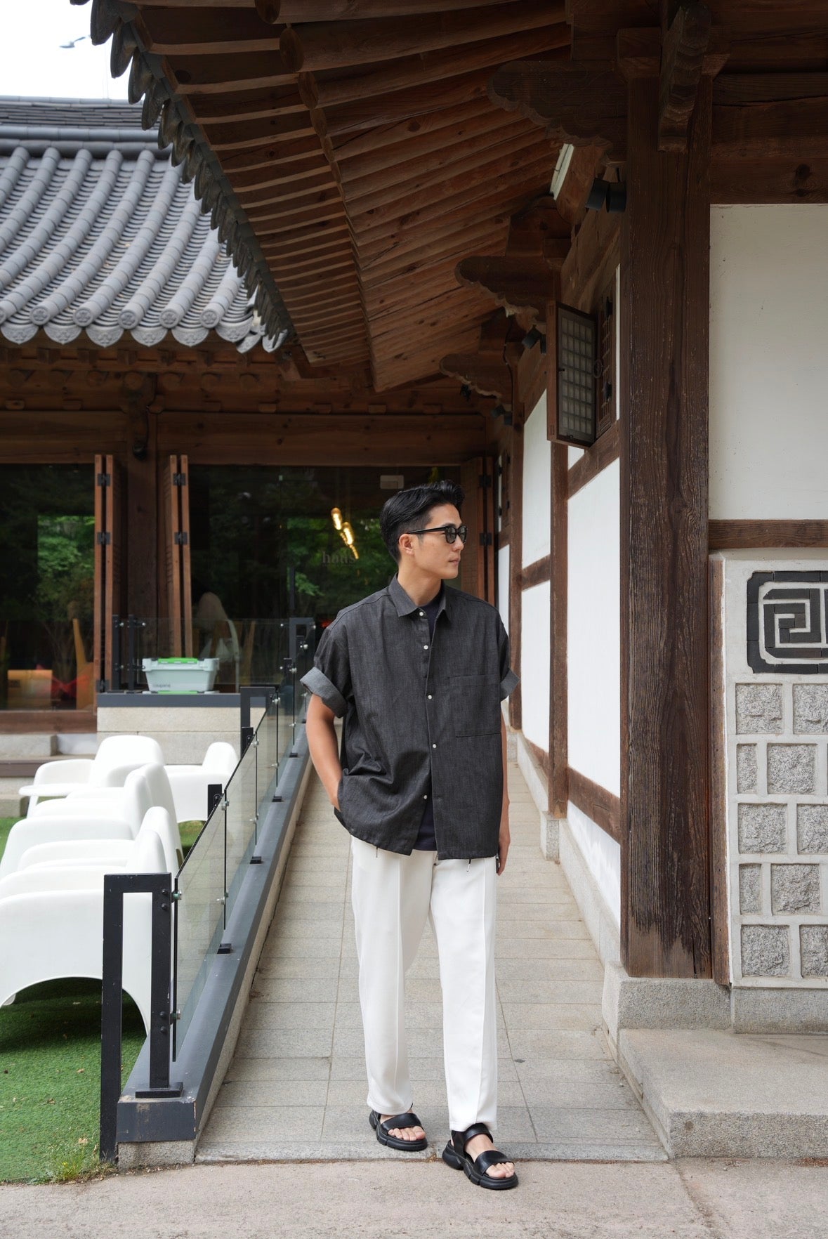 LIGHT DENIM SHIRT