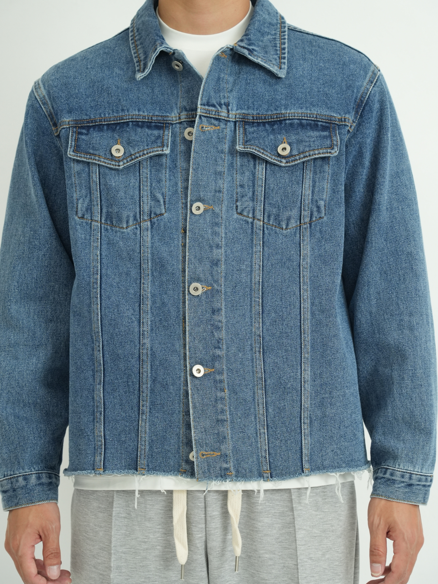 CUT OFF DENIM JACKET