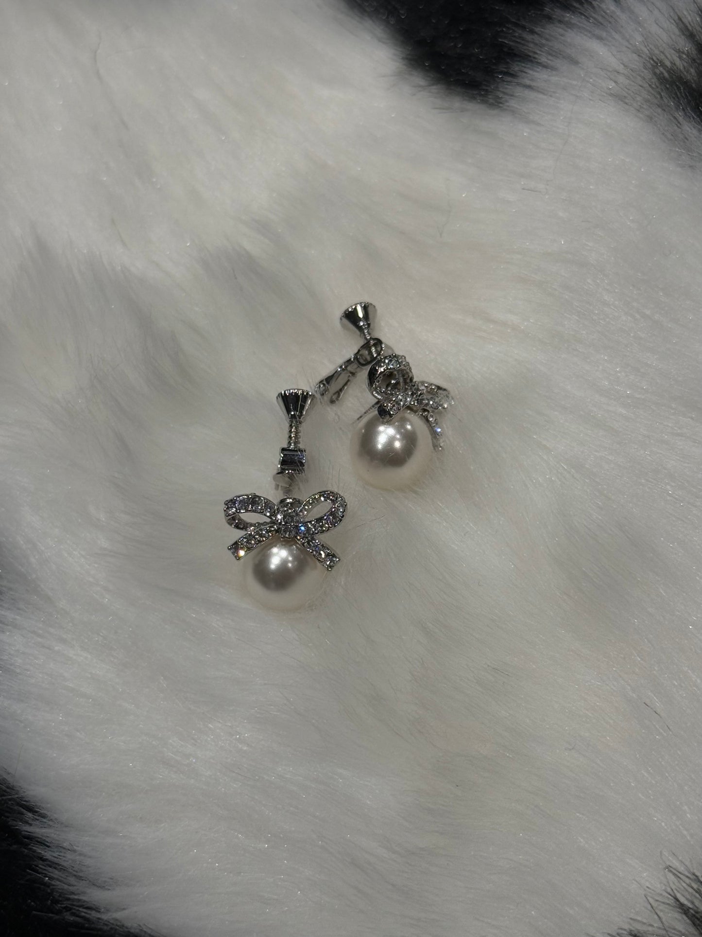 ribbon Pearl earring