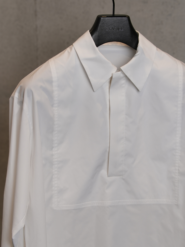 SIGNATURE SHIRT