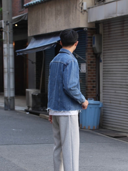 CUT OFF DENIM JACKET