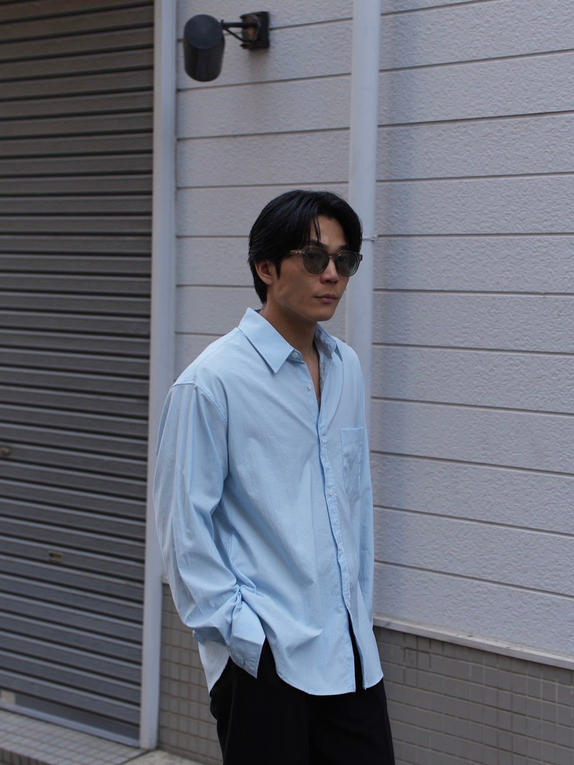 BASIC SHIRT