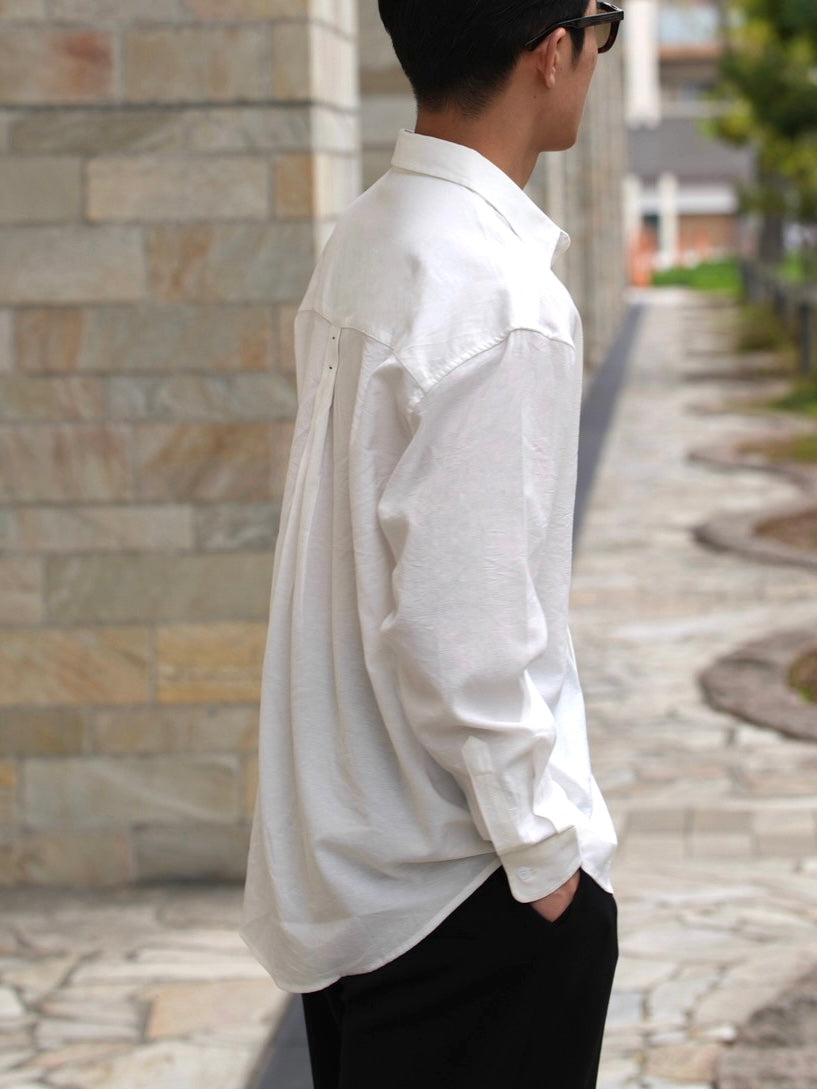 ESSENTIAL SHIRT