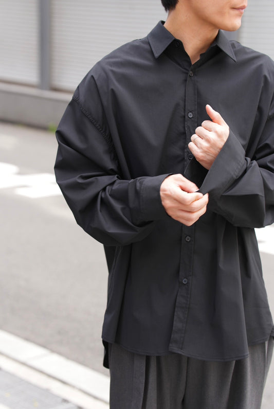 MINIMAL OVERSHIRT