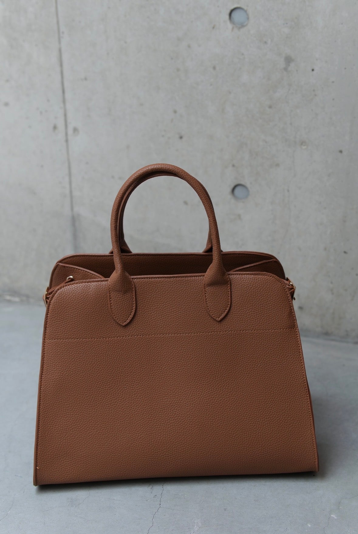 Leather tote bag【M】