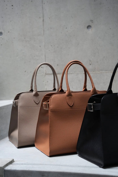 Leather tote bag【M】